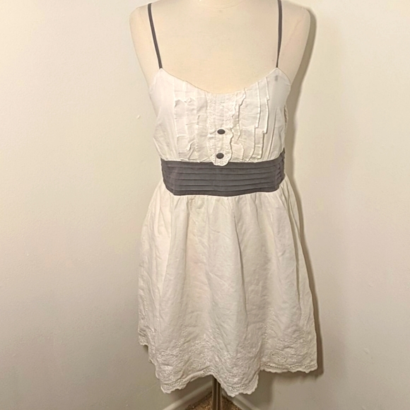 Rhapsody Dresses & Skirts - ✅White & Gray Ruffle Dress Sphagetti Straps